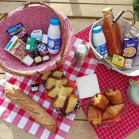 Holiday home L'authentique Tonneau A Cidre D'emma