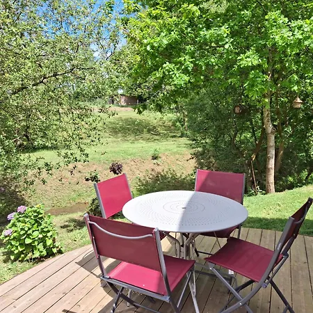 Hébergement de vacances L'authentique Tonneau à Cidre D'emma *