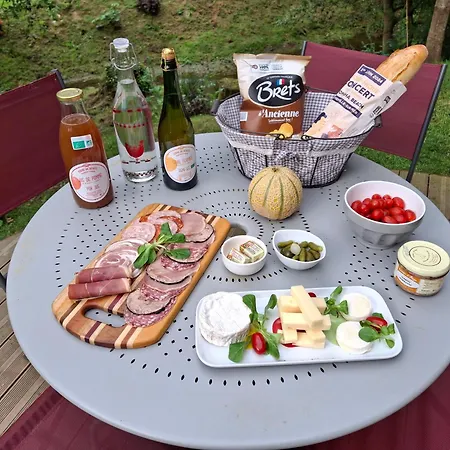 L'authentique Tonneau à Cidre D'emma Hébergement de vacances *
