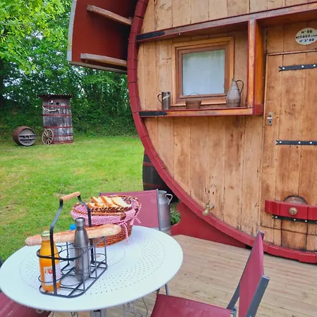 L'authentique Tonneau à Cidre D'emma Hébergement de vacances Litteau